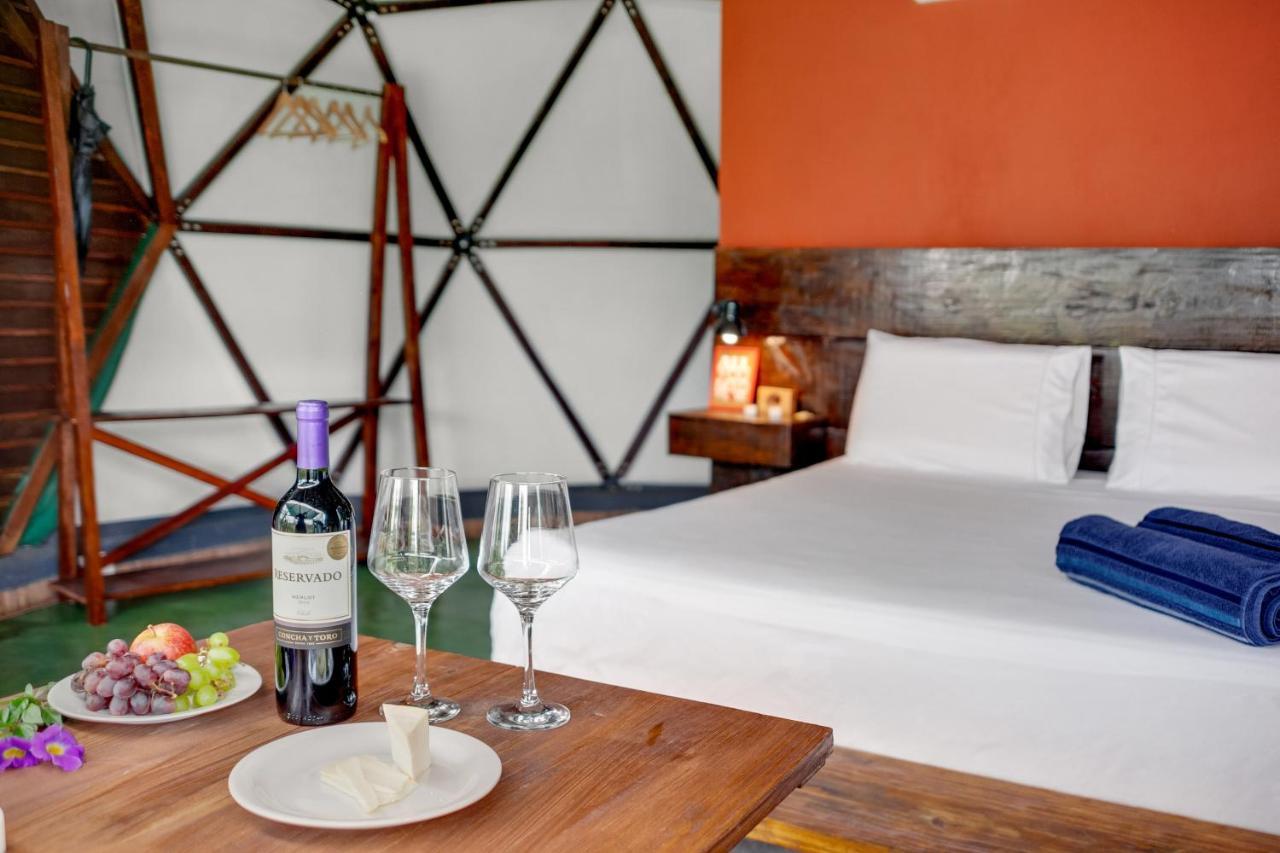 Glamping Serra Da Canastra - Casinha De Hortela - Domo Embauba Delfinopolis Ngoại thất bức ảnh