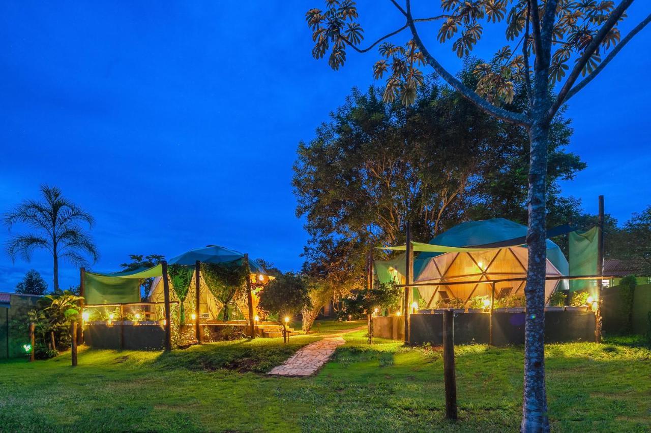 Glamping Serra Da Canastra - Casinha De Hortela - Domo Embauba Delfinopolis Ngoại thất bức ảnh